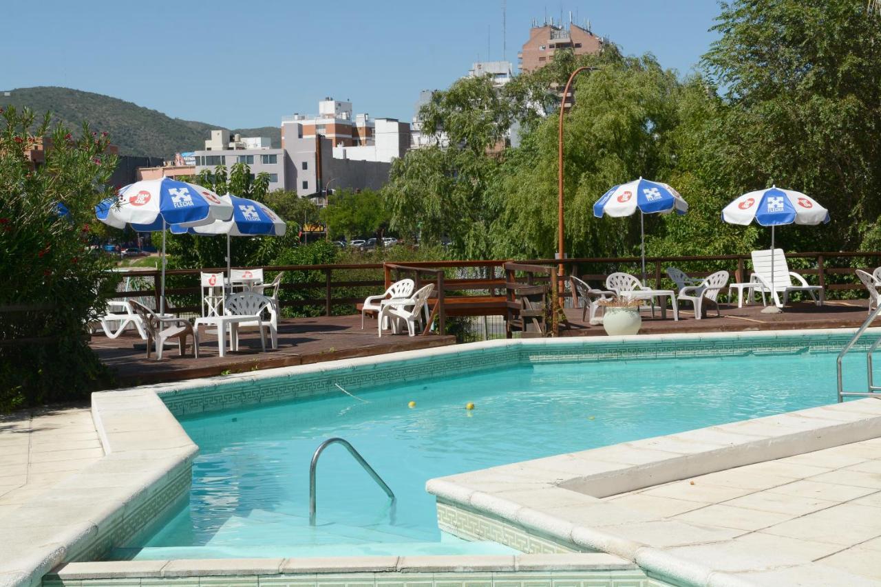 Hotel El Condado Villa Carlos Paz Esterno foto