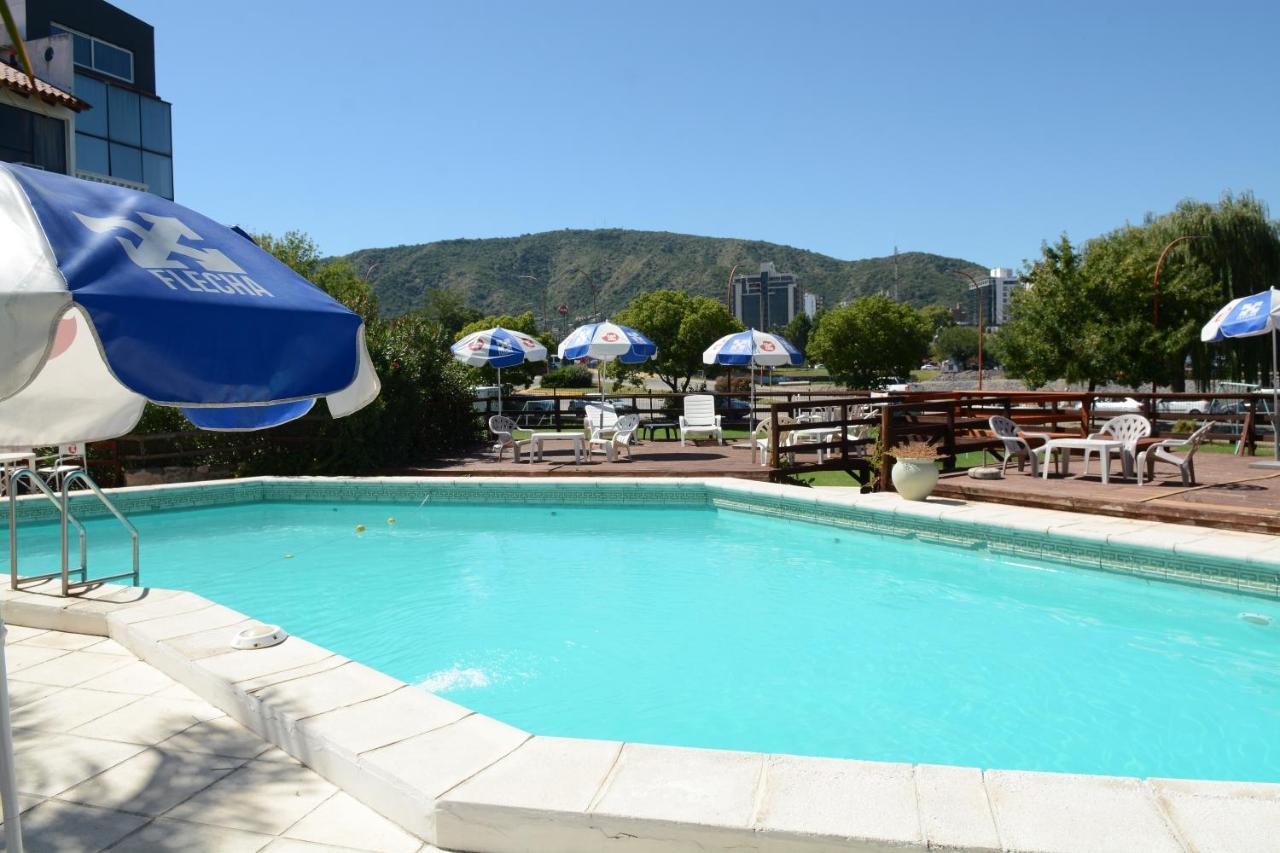 Hotel El Condado Villa Carlos Paz Esterno foto